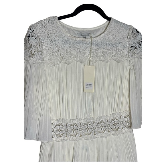 The Clothing Company Cream A-Line Flutter Sleeve Dress - Picture 4 of 6